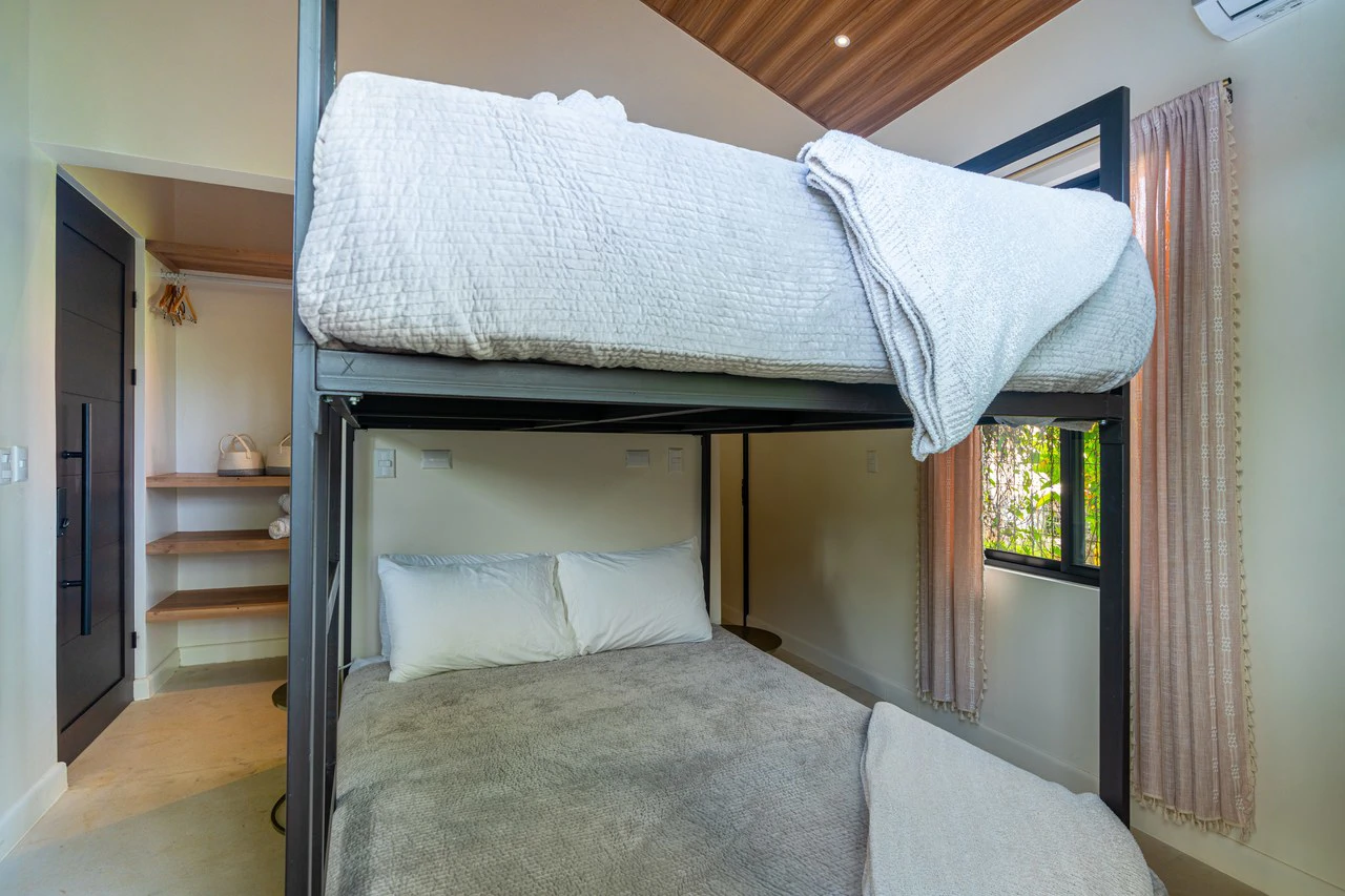 Income Ready Boutique Investment near Whale's Tail Beach - Gallery image 44