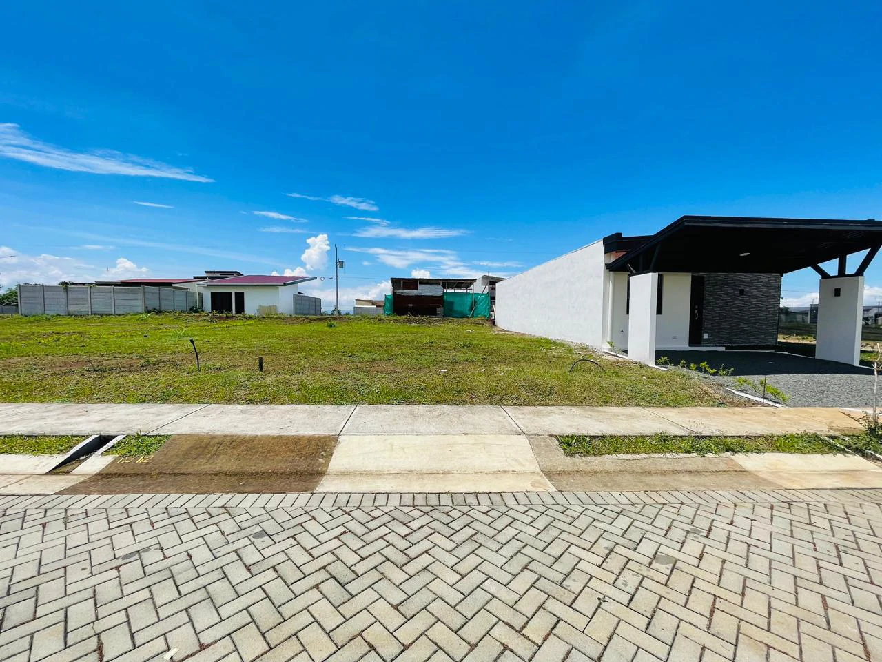 Prime Development Land in Grecia, Alajuela - 160 sqm: Home Construction Site For Sale in Alajuela - Gallery image 2