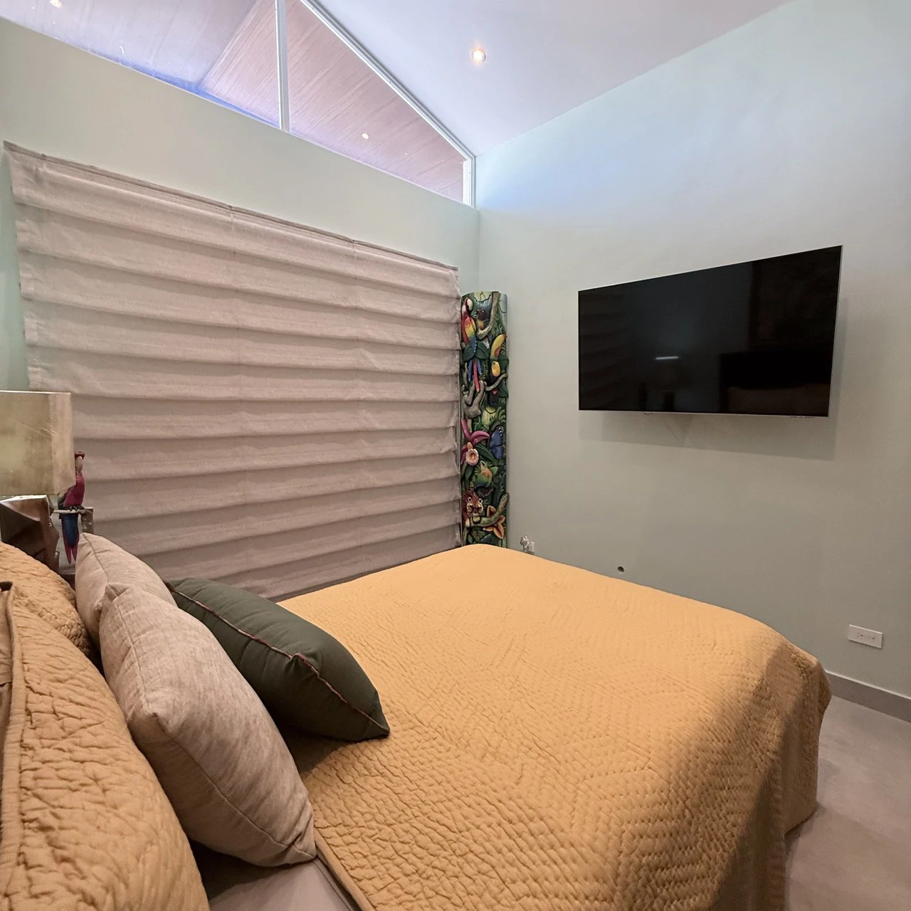 Unique Oversized Lot Home in Ciudad del Mar with 4 Covered Parking - Gallery image 17
