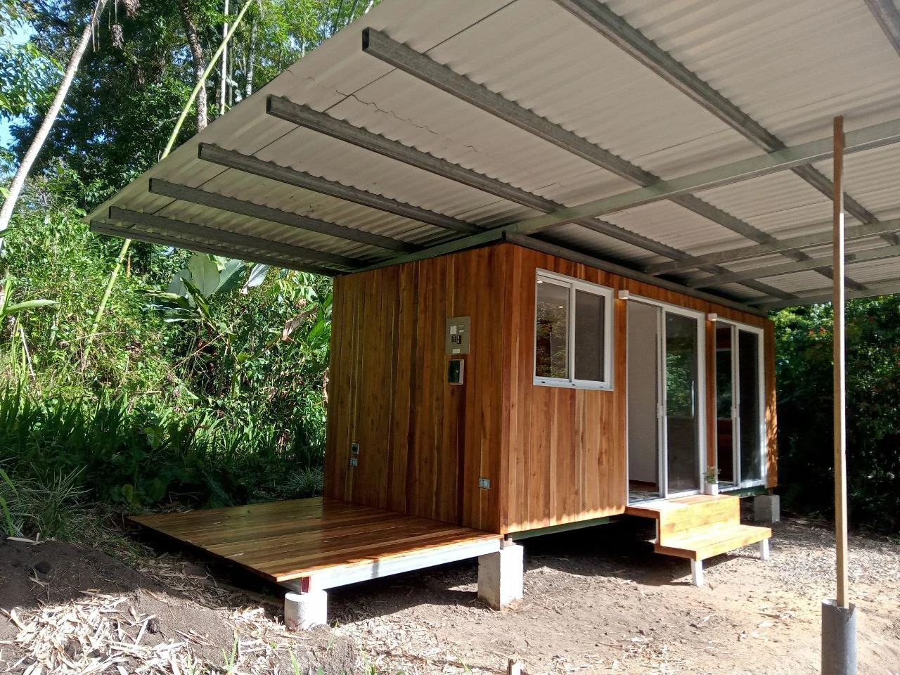 Villa Corazon: Unique LAKE FRONT property, 2 Villas and Tiny house on 5 acres with lake access. - Gallery image 62