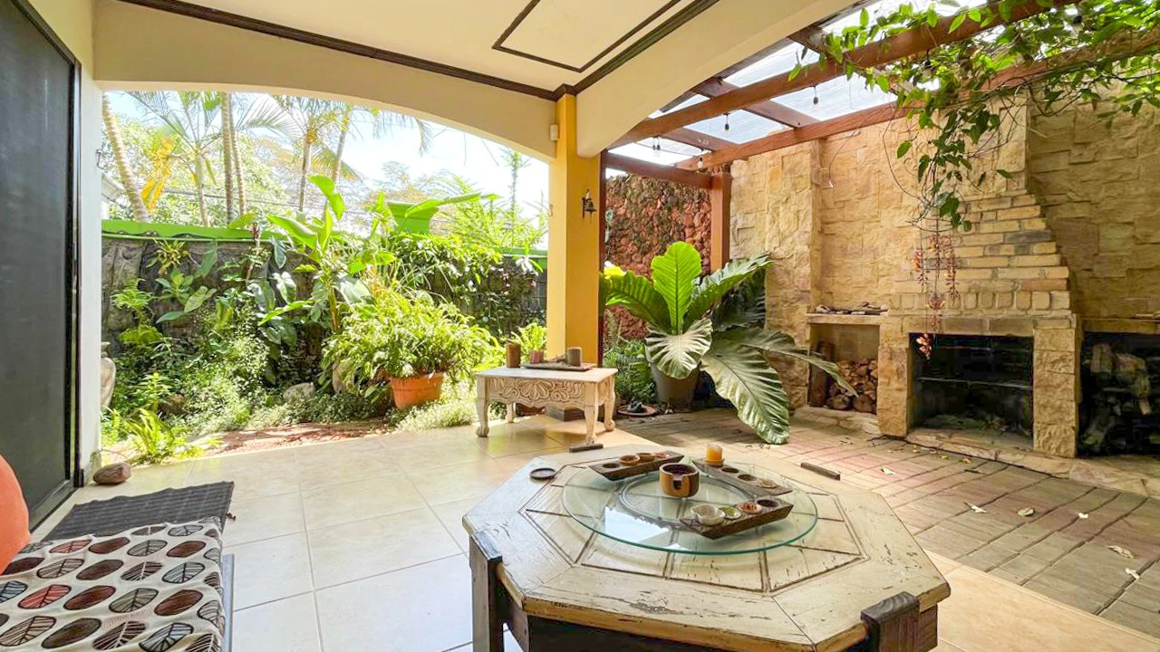 Home for sale or for RENT with furnished -Bosque Alto Condominium- Grecia - Gallery image 16