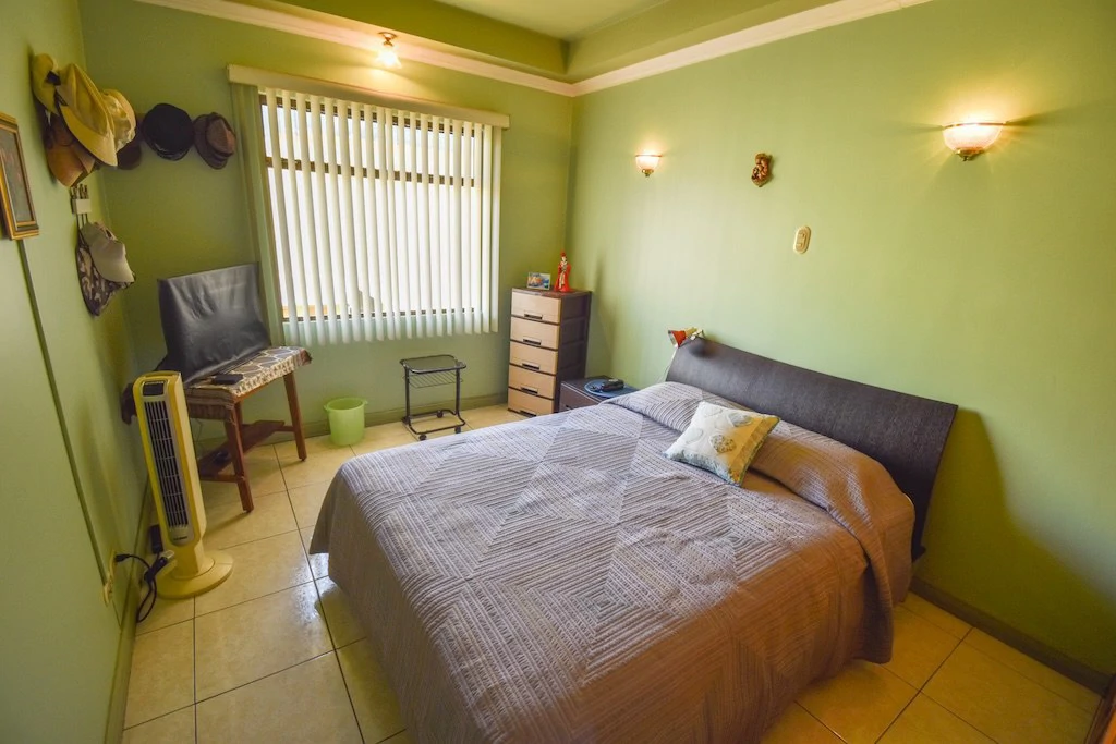 House For Sale in Trejos Montealegre - Gallery image 35