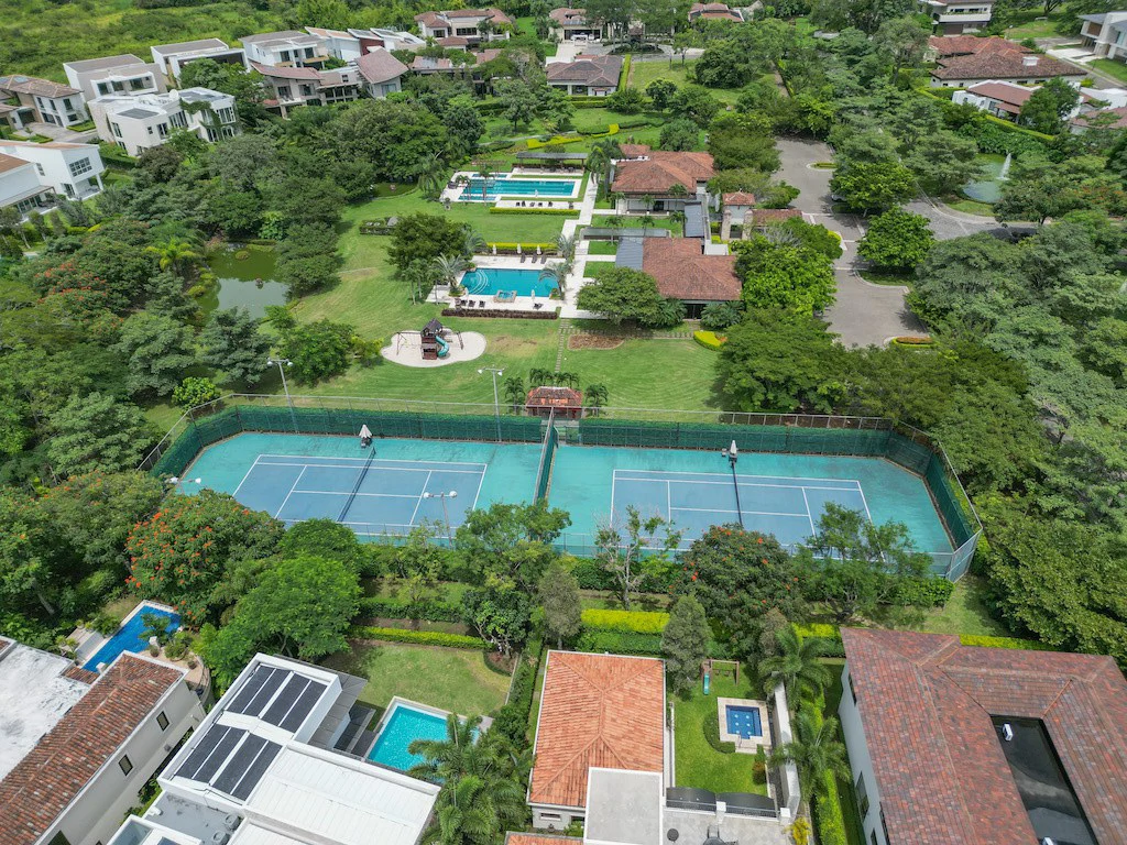 House For Sale in Rio Oro - Gallery image 5