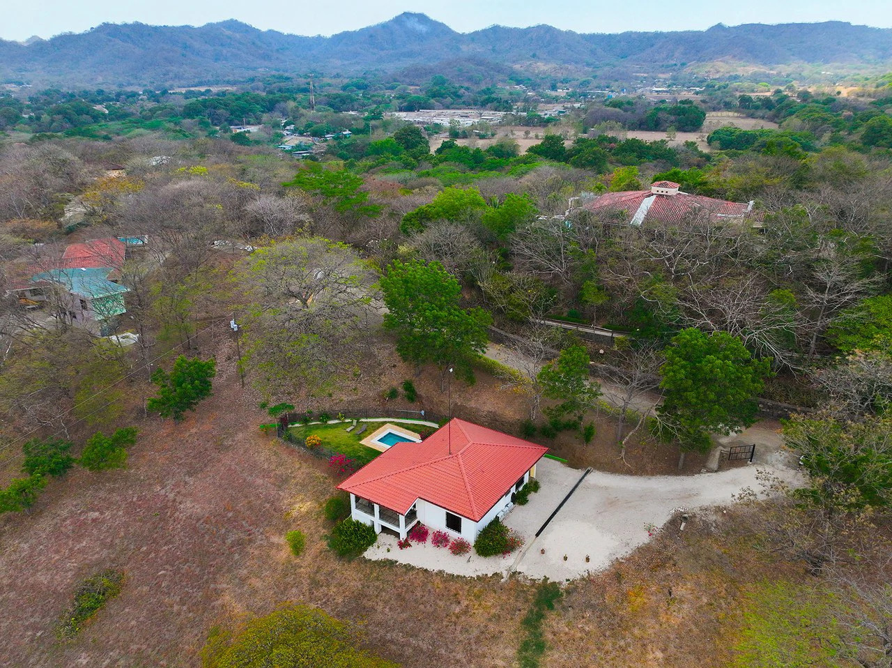 Casa Cartagena: 2Acre Home with Mountain Views in Gated Rancho Cartagena - Gallery image 2