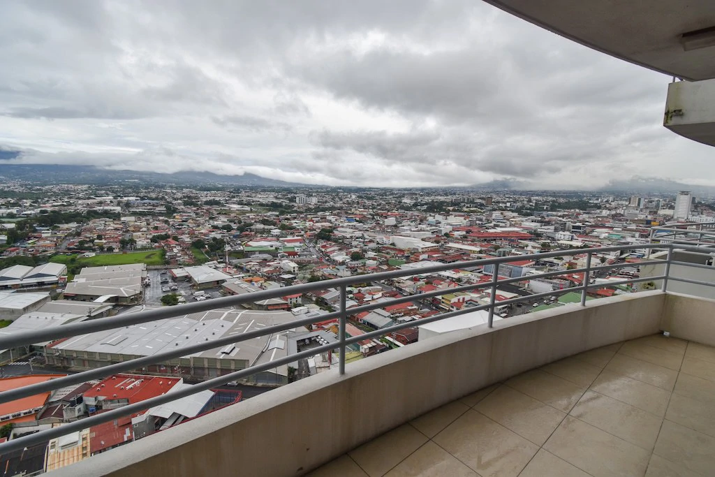 Apartamento de 2 Habitaciones en Torres Paseo Colón: Apartment For Sale in Paseo Colon - Gallery image 11