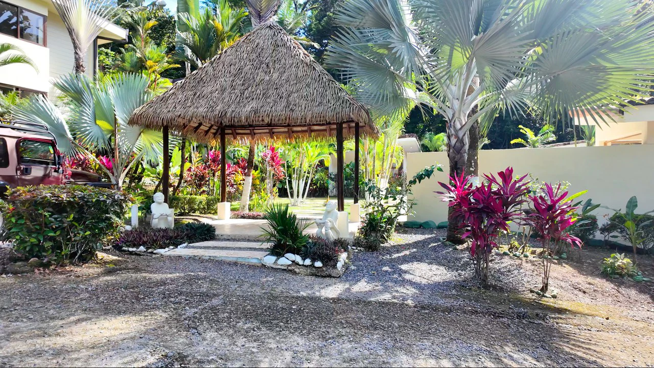 Mountain Condominium For Sale in Manuel Antonio - Gallery image 19