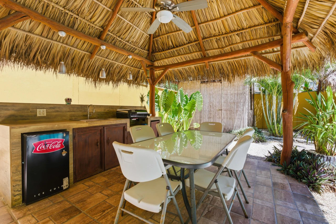 Casa Plumeria: Tropical 4-Bedroom Retreat with Pool Just Steps to Potrero Beach - Gallery image 24