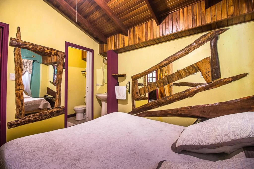 Hotel Casa Antigua: Exceptional Boutique Hotel & Prime Commercial Investment Opportunity Near Costa Rica’s Busiest Airport - Gallery image 29