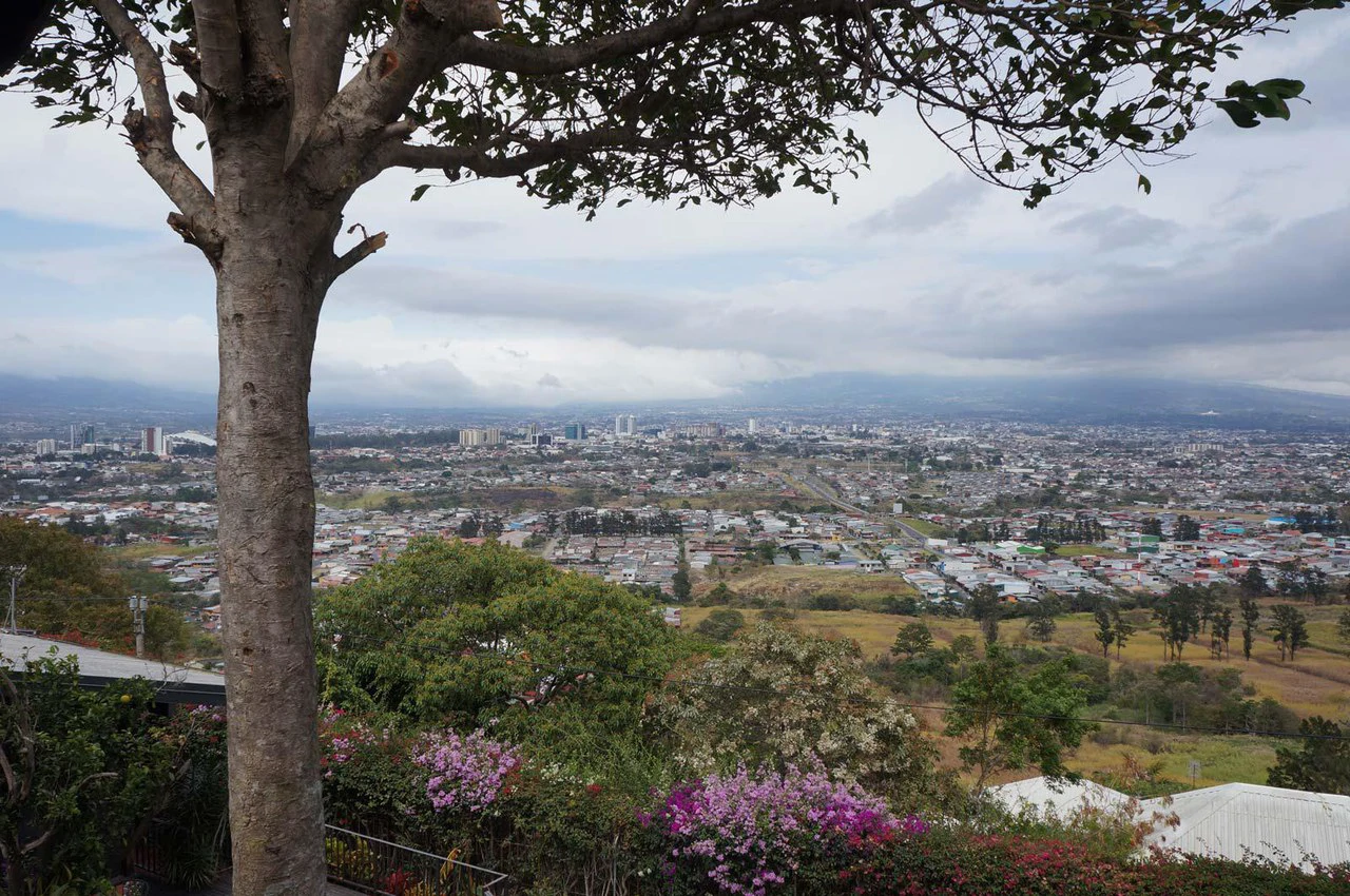 ID 3084:: 5 Bedroom Panoramic View. Home with Pool and Guest Apartment for Sale in Escazu