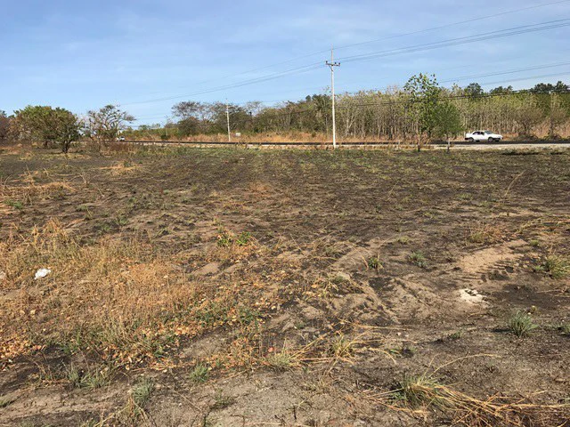 Property just in front of the NYA project Price $ 80 m² - Gallery image 11