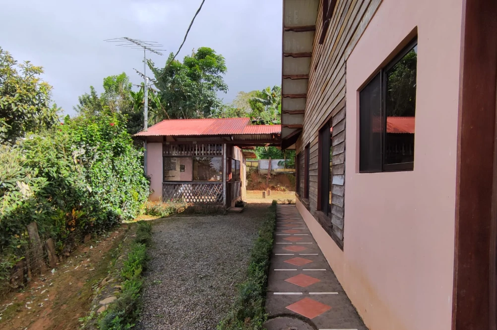 Countryside House For Sale in Centro de Pérez Zeledón - Gallery image 23