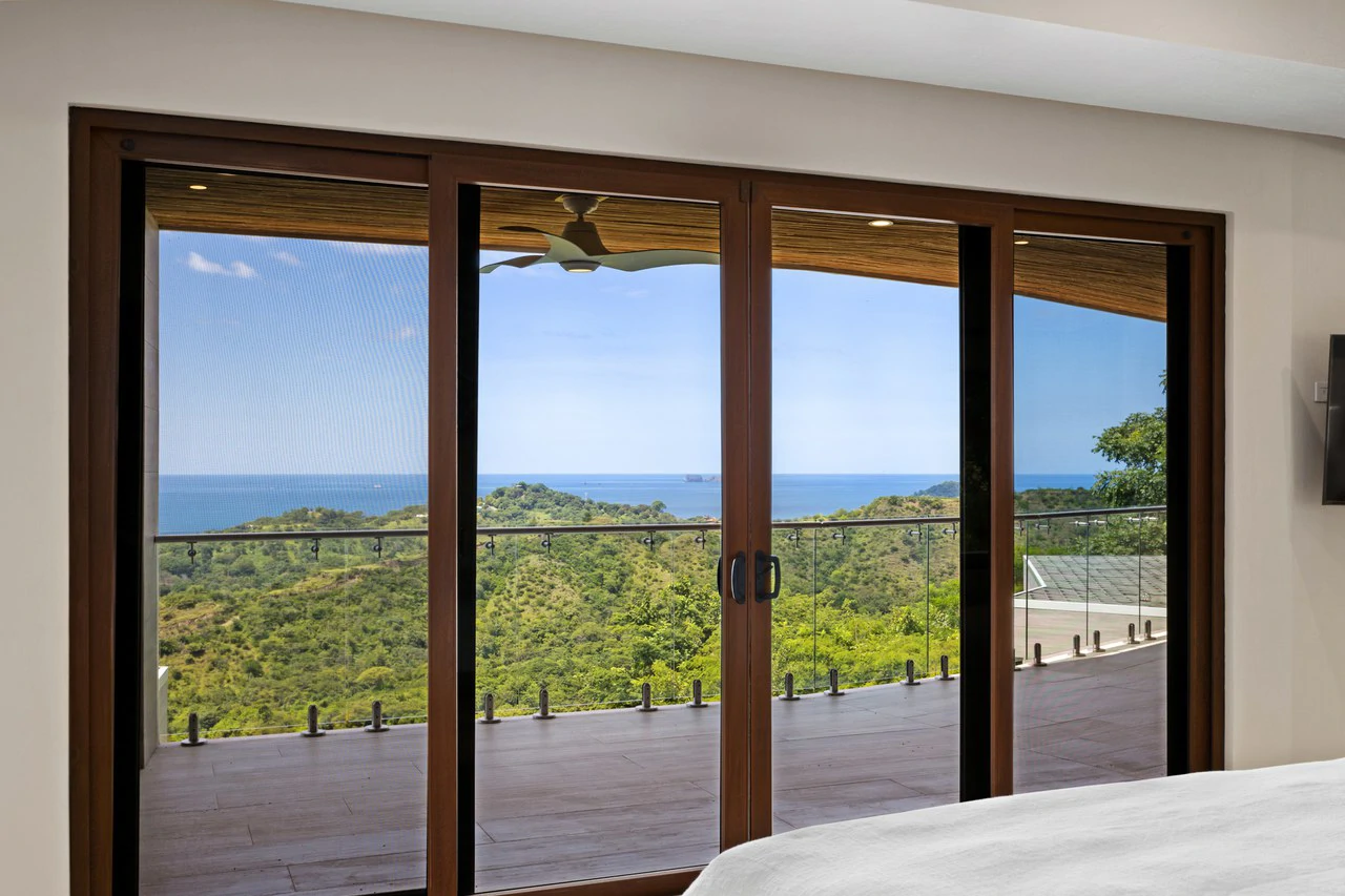 Casa Manta Ray: Indulge in Luxury with Stunning Flamingo Beach Views! - Gallery image 51