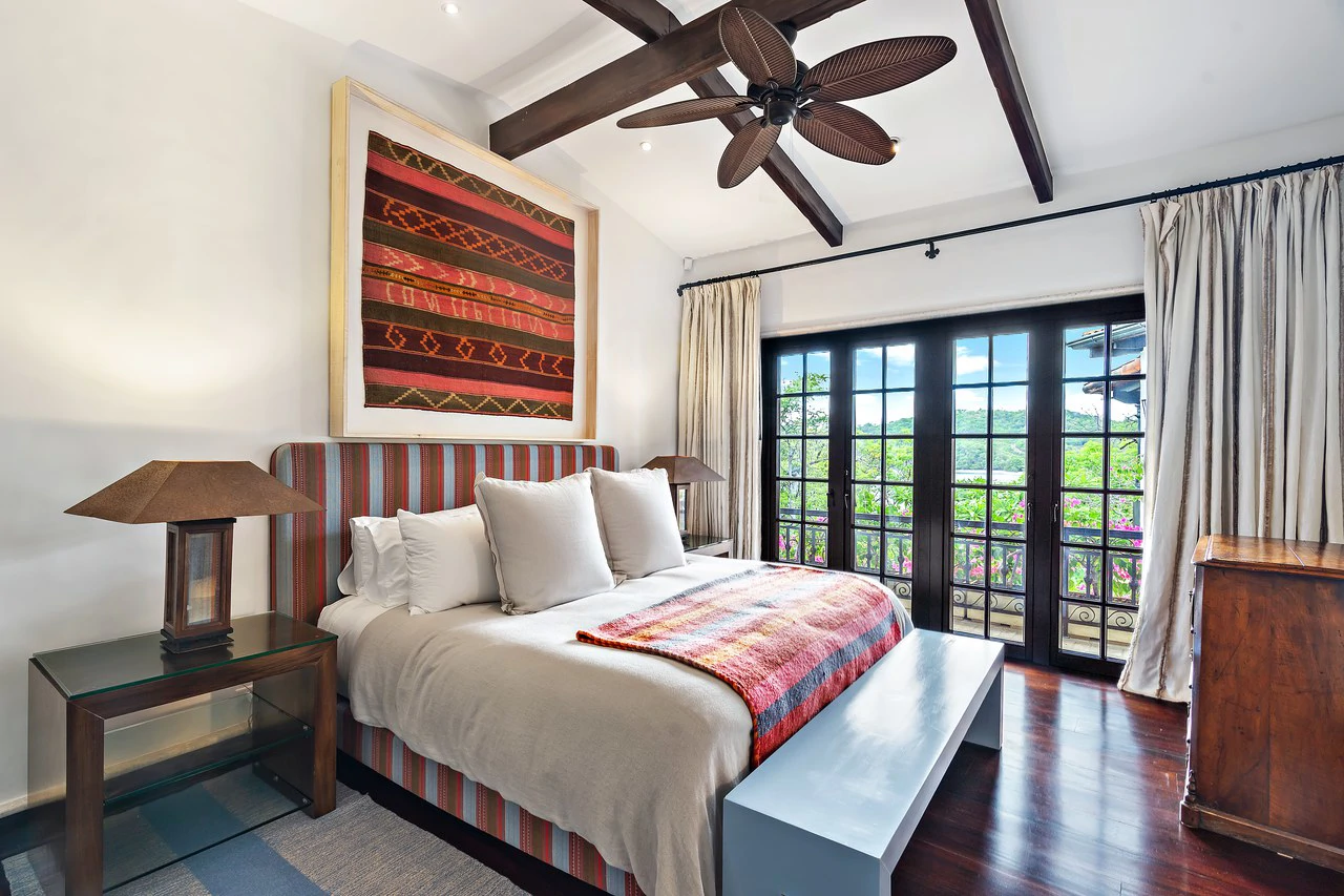27 Cartagena: Unique Luxury Beachfront Home - Gallery image 37