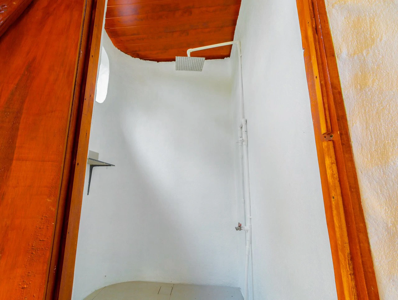 Prime Commercial Opportunity: 10-Bedroom Hotel with Endless Potential in Ojochal - Gallery image 34