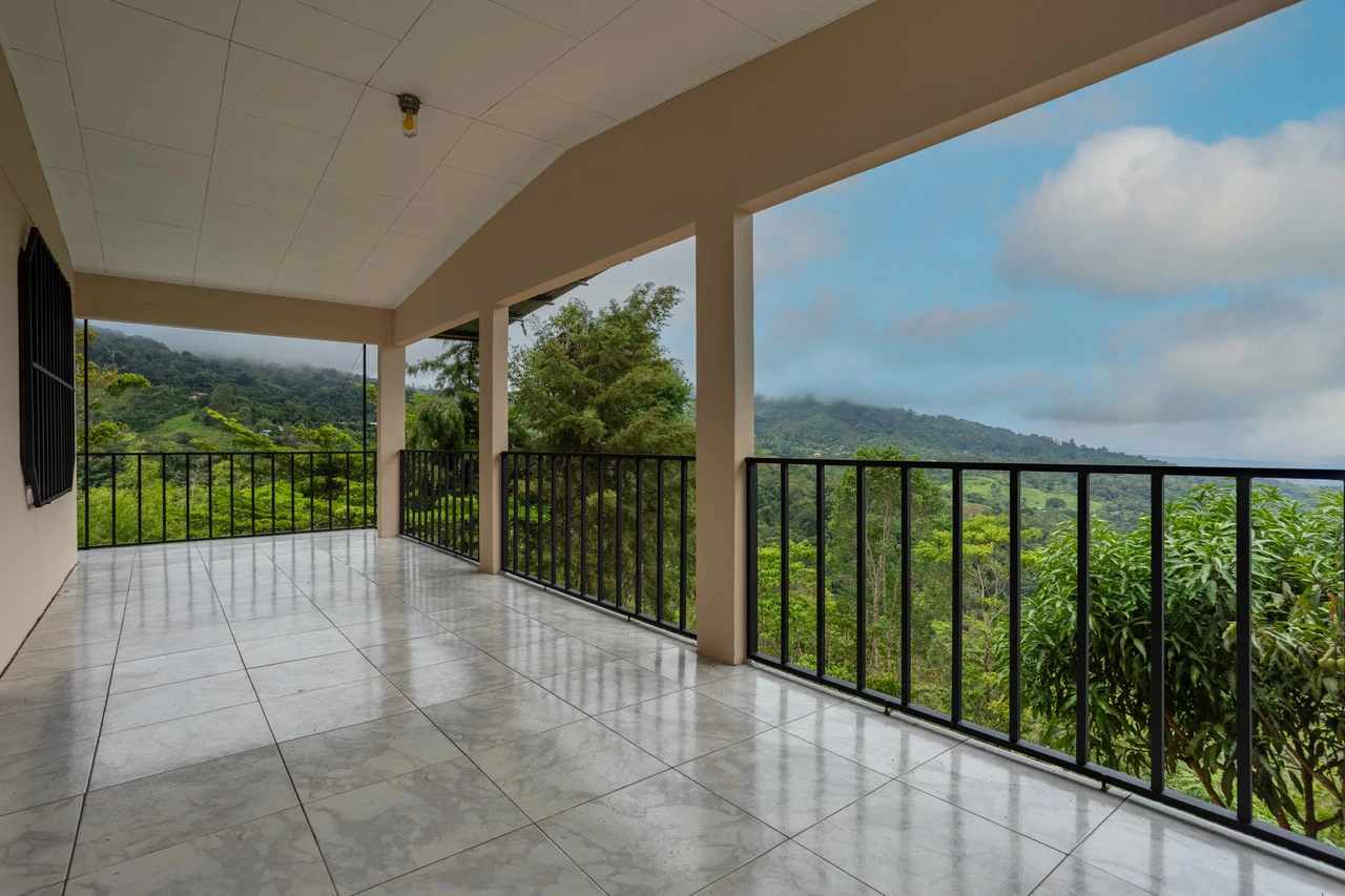 Expansive 27 Acre Farm with Residence in San Isidro del General - Gallery image 36