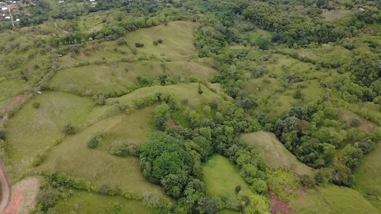 Countryside Home Construction Site For Sale in General Viejo - Gallery image 17