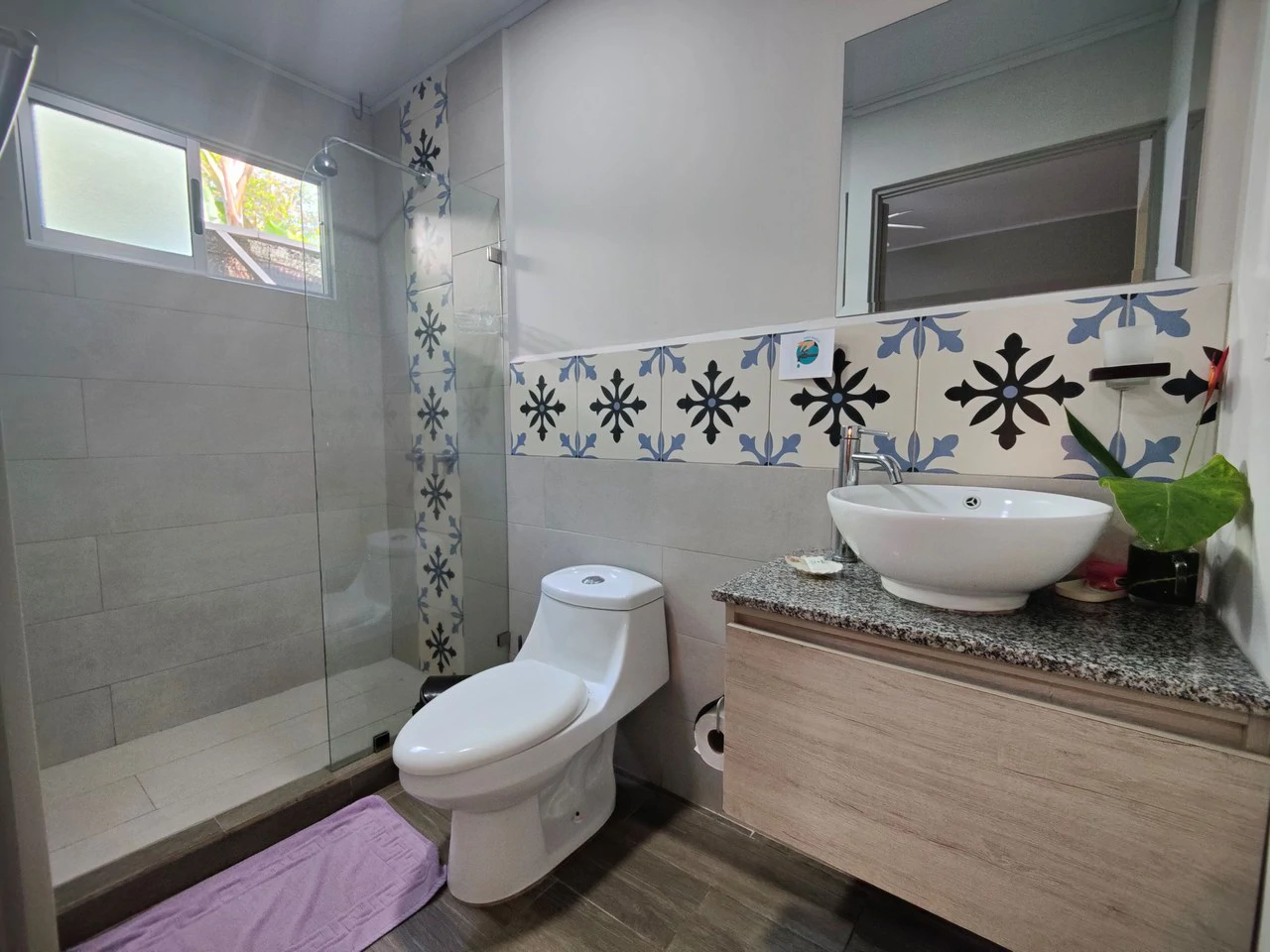 Sibo House - Boutique Hotel: Four Modern Independent Guest Suites in Playa Negra, Steps to the Beach - Gallery image 25