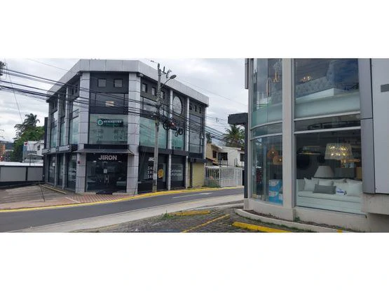 Strip Center Unit For Sale in Escazú - Gallery image 2