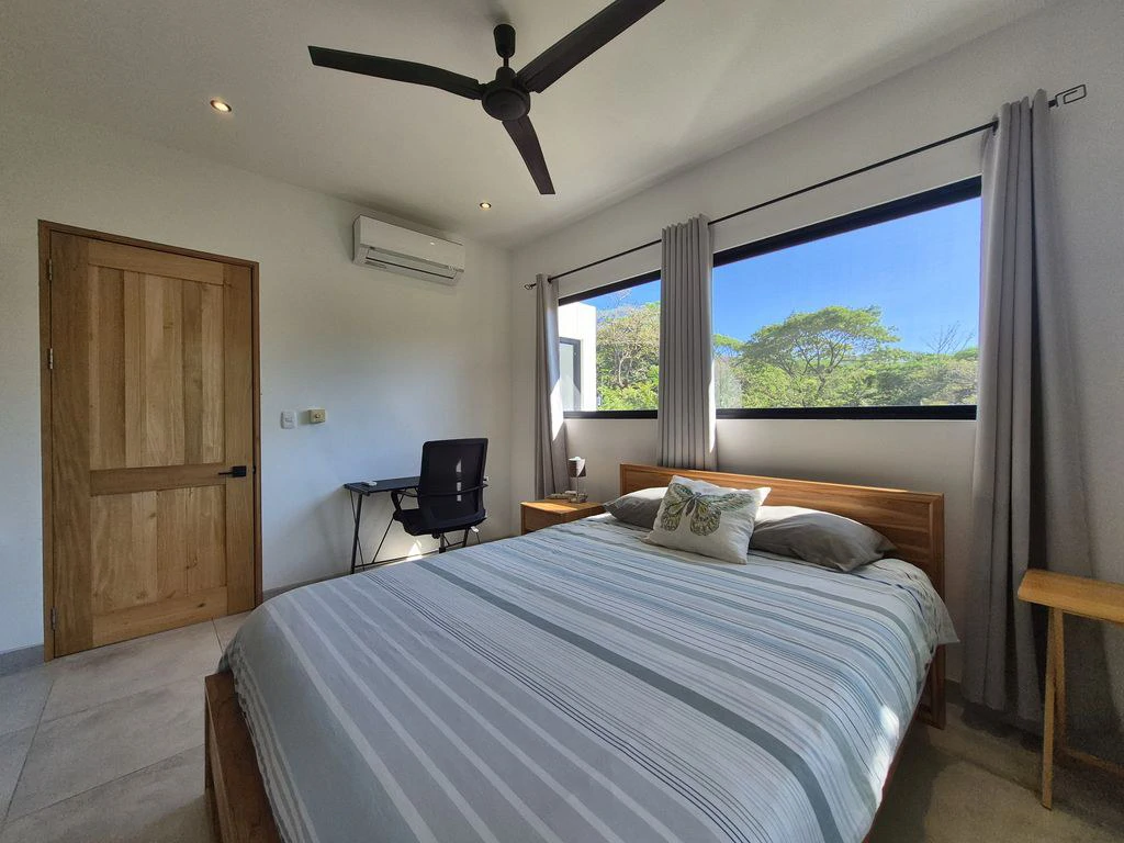 Casa Joya: Turnkey Modern Home with pool – Prime Location & Rental Income - Gallery image 24