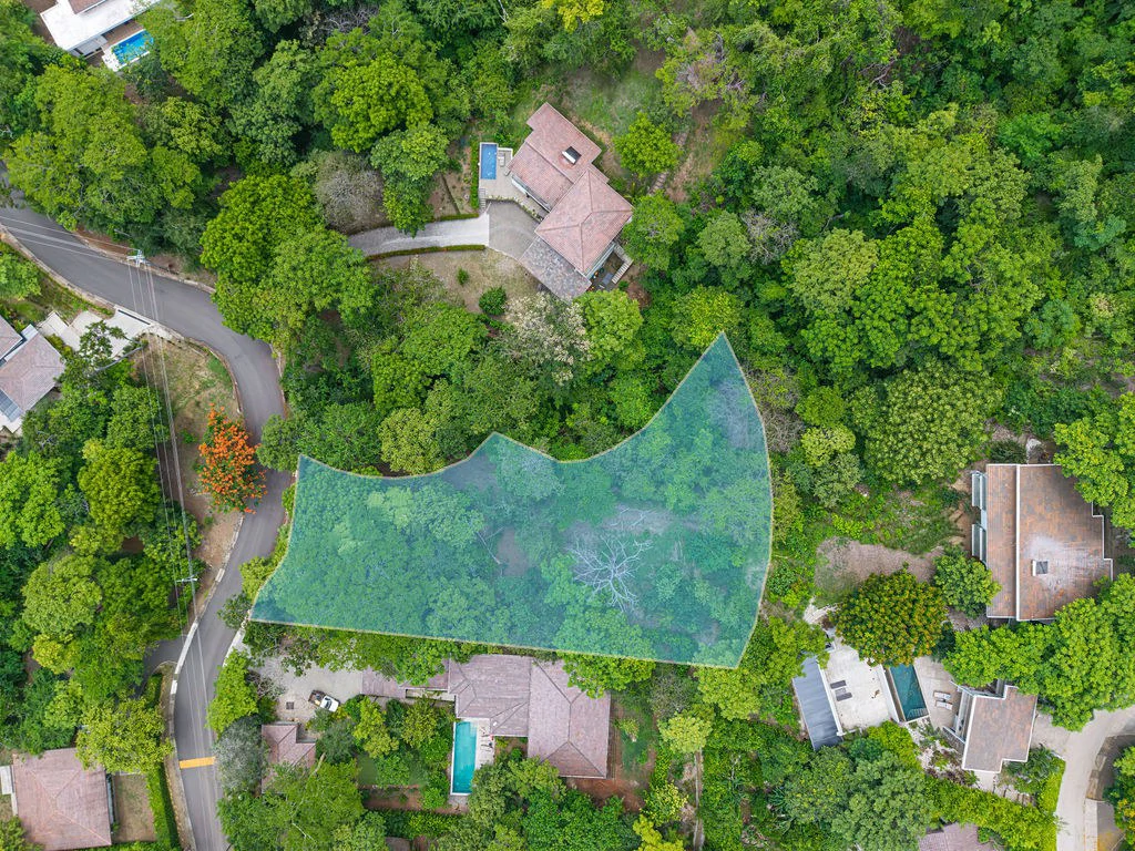 Lot 24 Cara Cara: Exceptional Forest Homesite in Las Ventanas de Playa Grande
