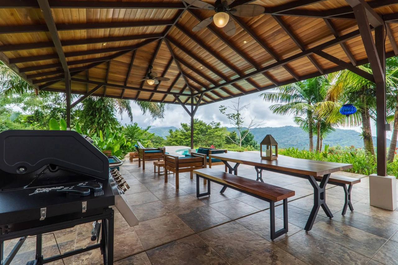 Sunset Ocean View Home on 2.6 Acres Platanillo - Gallery image 4