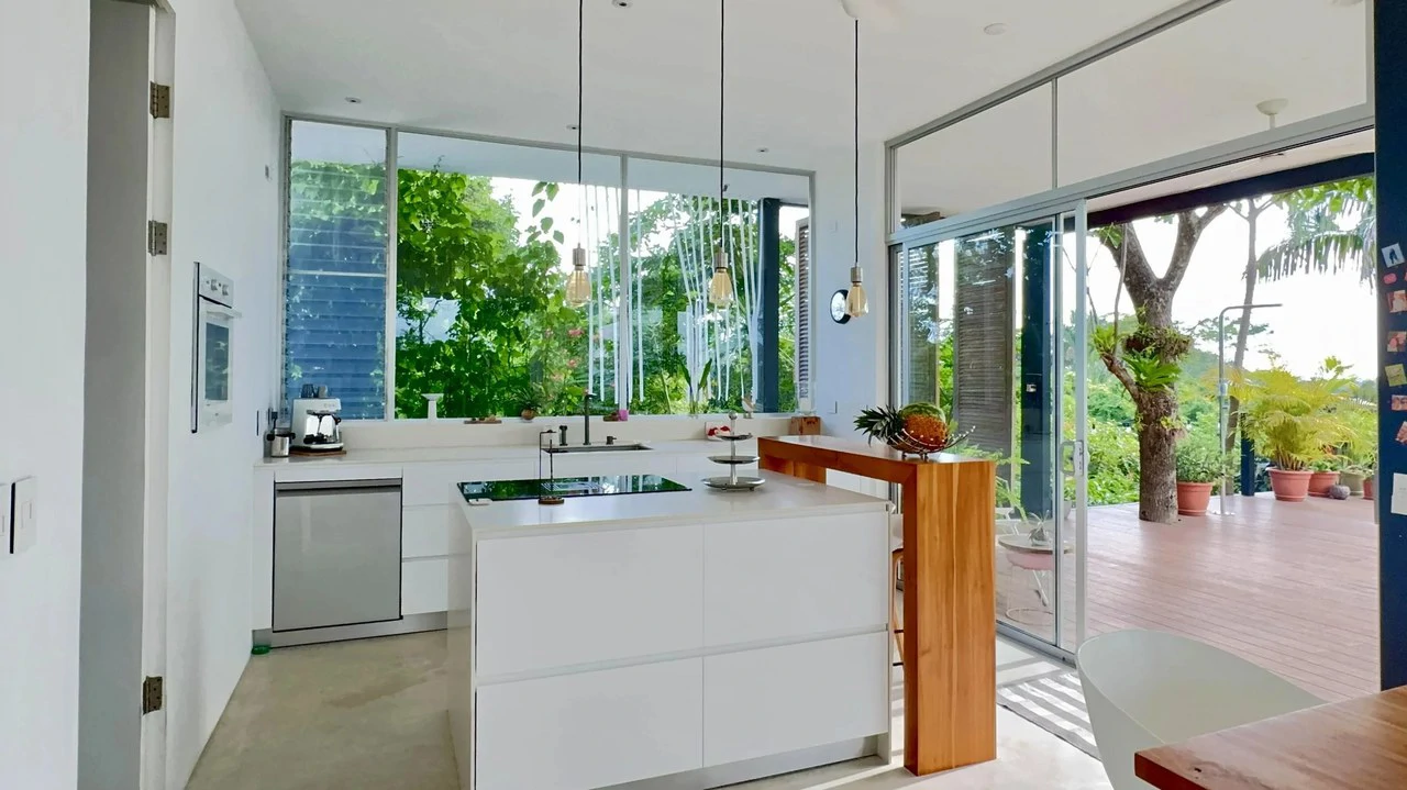 The Ark: $1,390,000 USD Luxury Jungle Estate with Guest House in The Ark Community, Santa Teresa Costa Rica - Gallery image 16