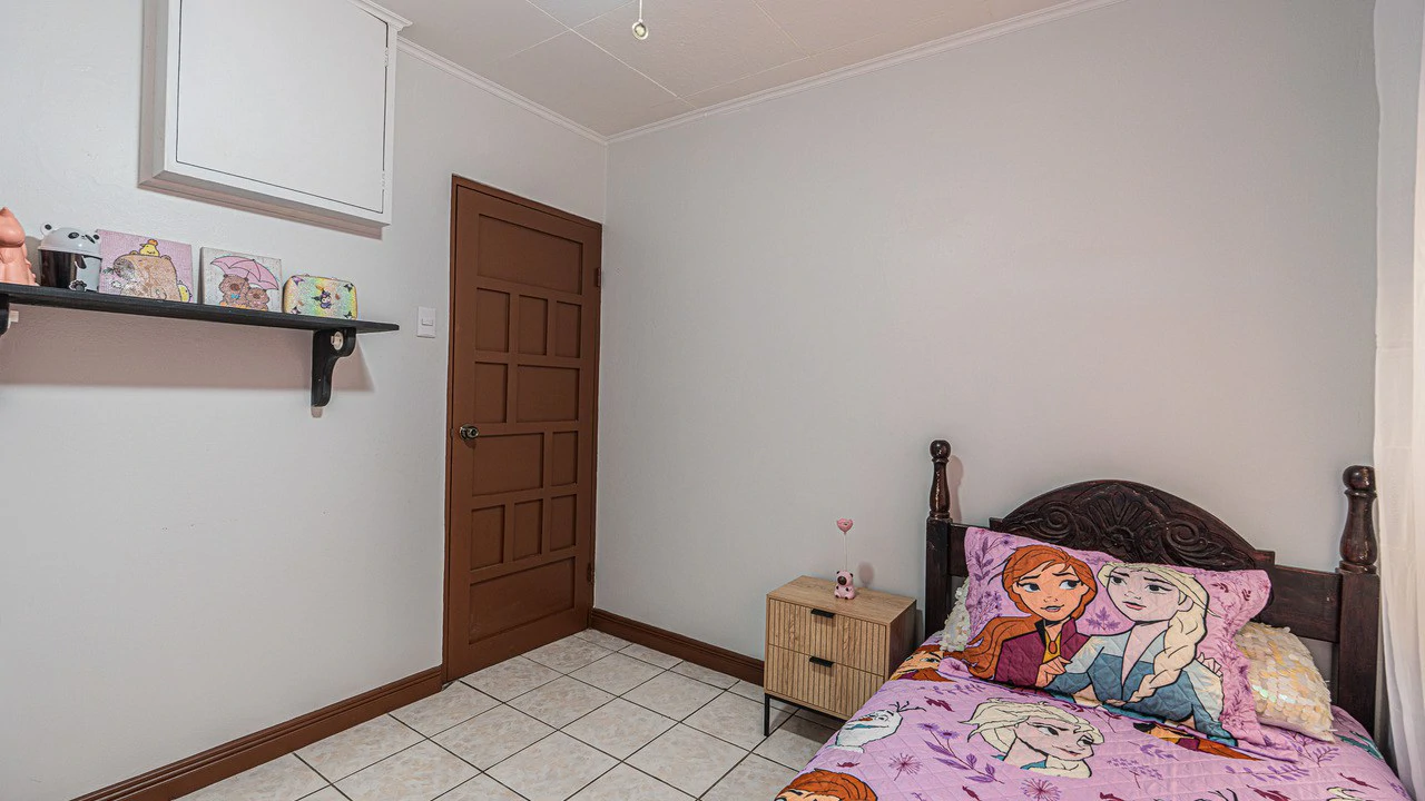 Completely Renovated 5 Bedroom Home in the Heart of San Isidro - Gallery image 36