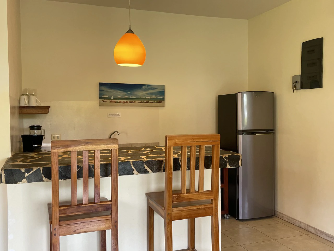 Santa Teresa 2 Bedroom House + 6 Rental Apartments: A Multi Unit Vacation Rental with Pool & Steps from the beach - Gallery image 3