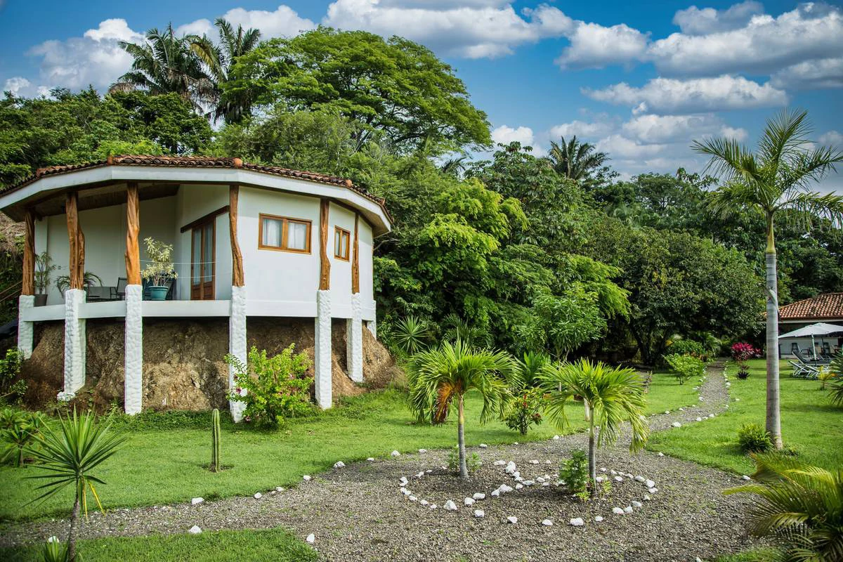 Peaceful Retreat Hotel & Restaurant: Unique Boutique Hotel with Restaurant & Bar - Panoramic Ocean and Mountains Views near Playa Carrillo - Gallery image 32
