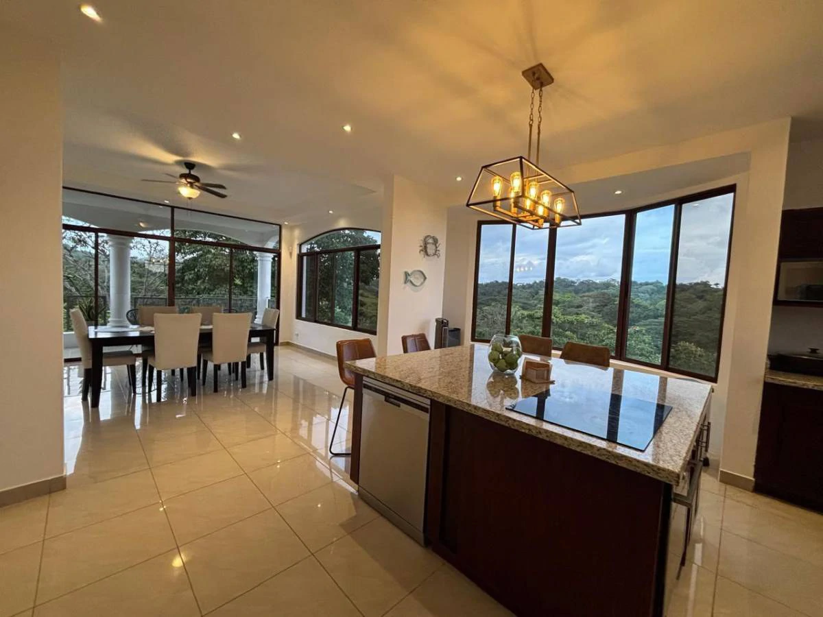 Incredible Casa Blanca in Monterrey: Pool and Huge Land Near the Beach! Financing Available - Gallery image 14