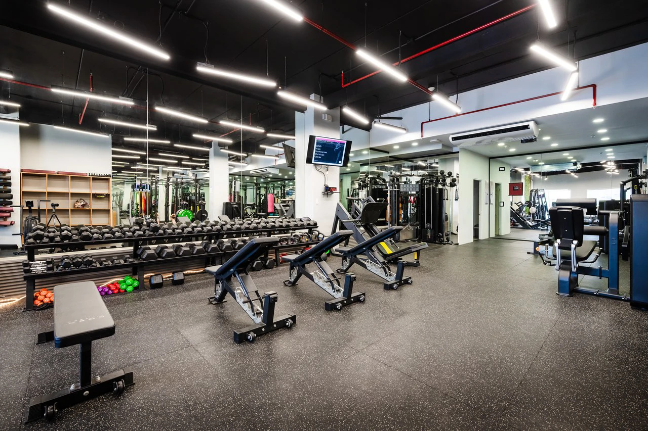 Flamingo Fitness at Marina Flamingo: Premier Gym & Wellness Facility at Marina Flamingo - Gallery image 4