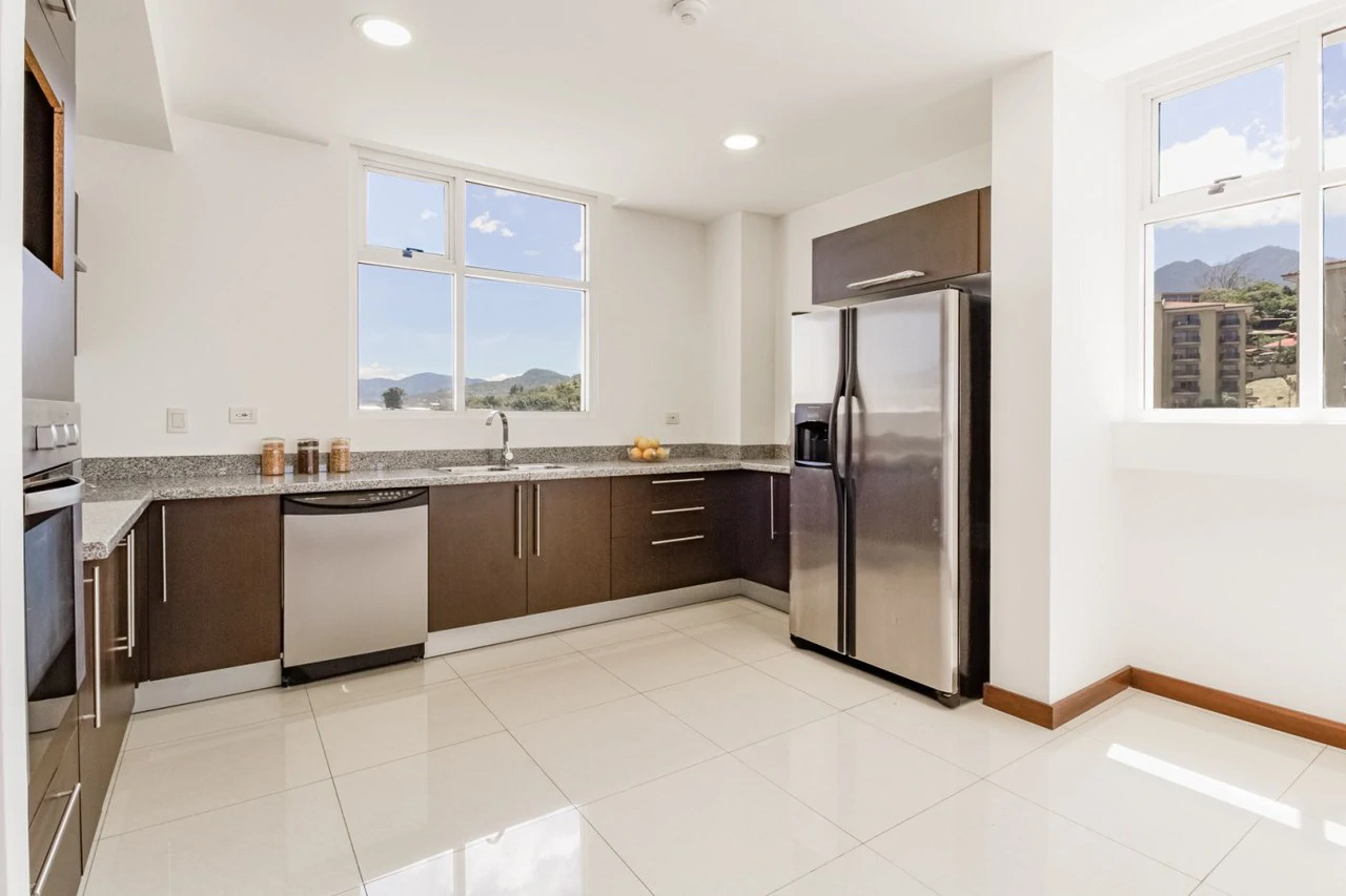 Apartment For Sale in San Rafael - Gallery image 8