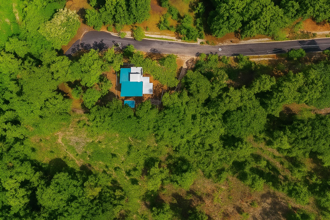 Jungle Retreat with Modern Comforts Near San José – $345,000: Tropical Retreat with Jungle Views - Gallery image 15