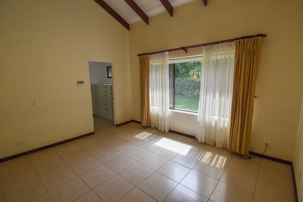 House For Sale in Pozos - Gallery image 21