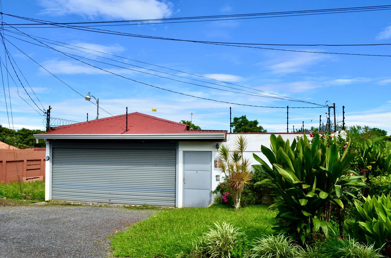 Beautiful one story house in San Luis, Santo Domingo, Costa Rica - Gallery image 49