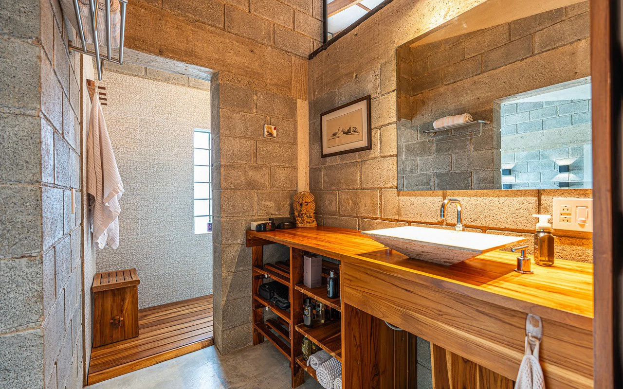 Off Grid Luxury Estate Micro Regenerative Homestead Tinamastes - Gallery image 26