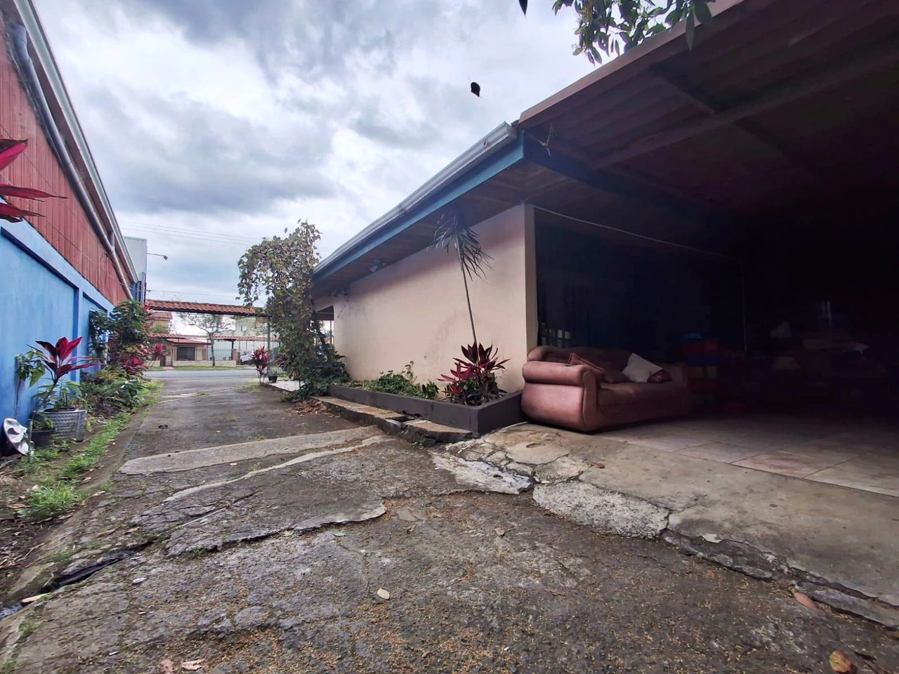 Prime Commercial Investment...: Commercial lot next to future Grecia Mall - Gallery image 7