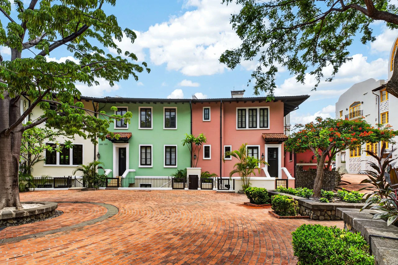 16 Avenida La Antigua: Renovated Turn- Key Living in the Heart of Las Catalinas - photo 31