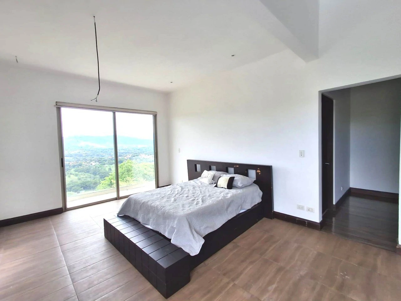 Casa Spectacular!: Entertainer's Dream Estate with Unrivaled 300° City Views! - Gallery image 13