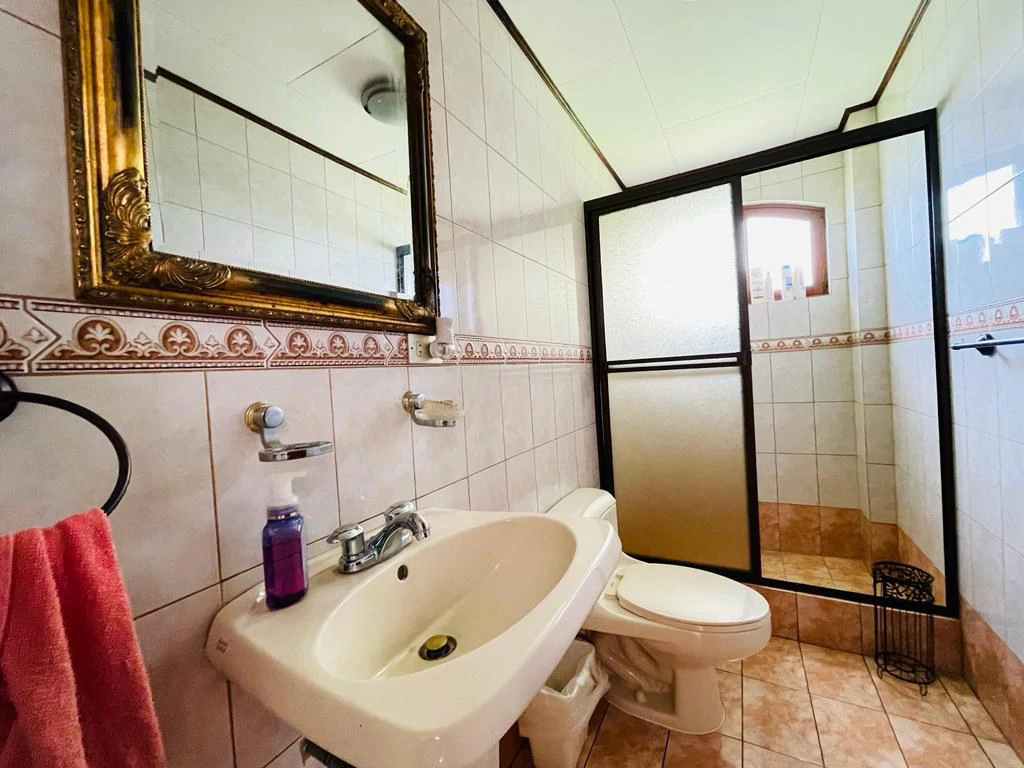 Independent House for Sale with Beautiful View Santa Ana Costa Rica - Gallery image 15