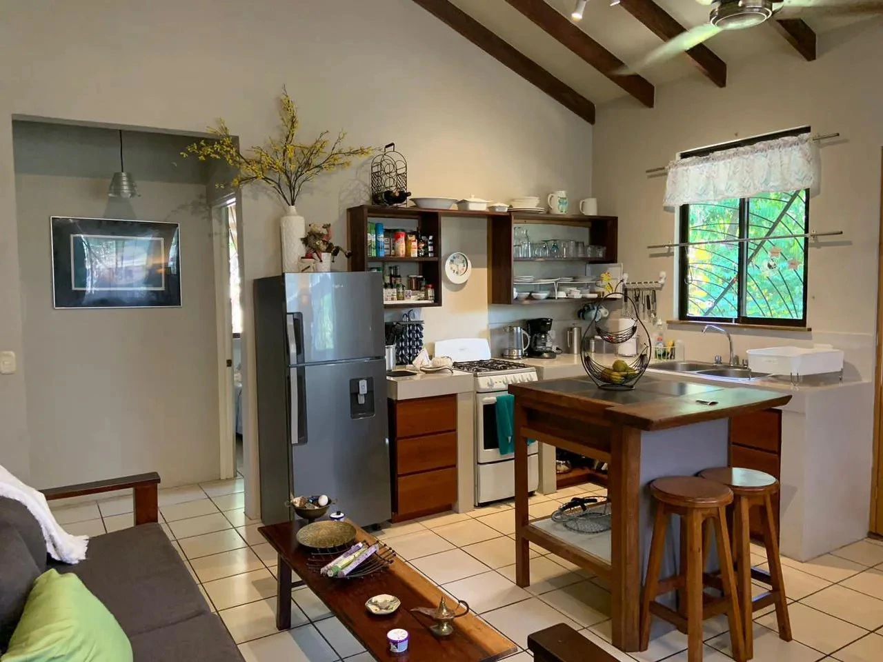 0.075 ACRES – 2 Bedroom Home Plus 1 Bedroom Apartment For A Great price!!! - Gallery image 10