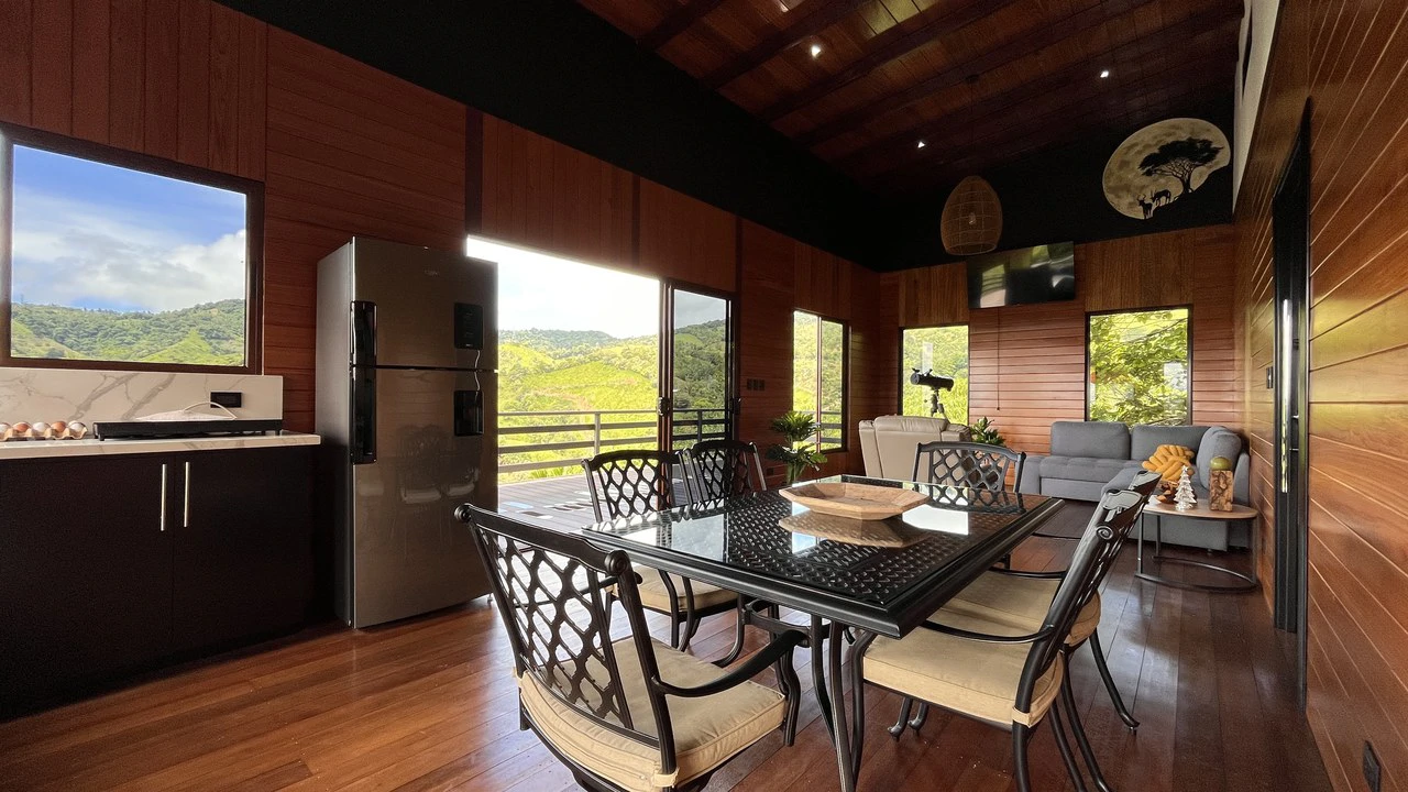 Mountain House For Sale in San Isidro del General - photo 14