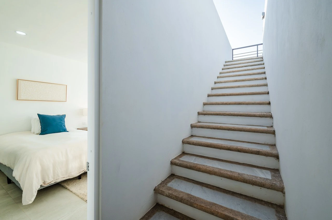 The Enclave: Ultra-Modern 5 Bedroom Villa Located Minutes From the Beach! - Gallery image 36