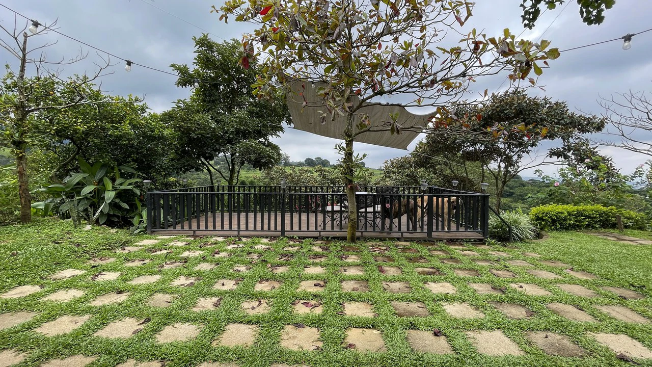 House for sale with large lots Grecia- San Isidro - Gallery image 20