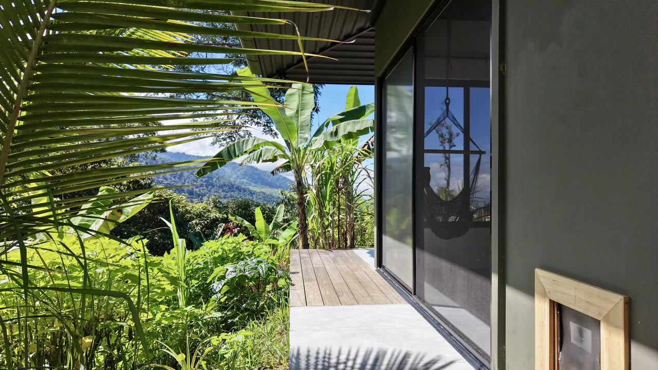 Mountain and Countryside House For Sale in Santa Elena - Gallery image 9