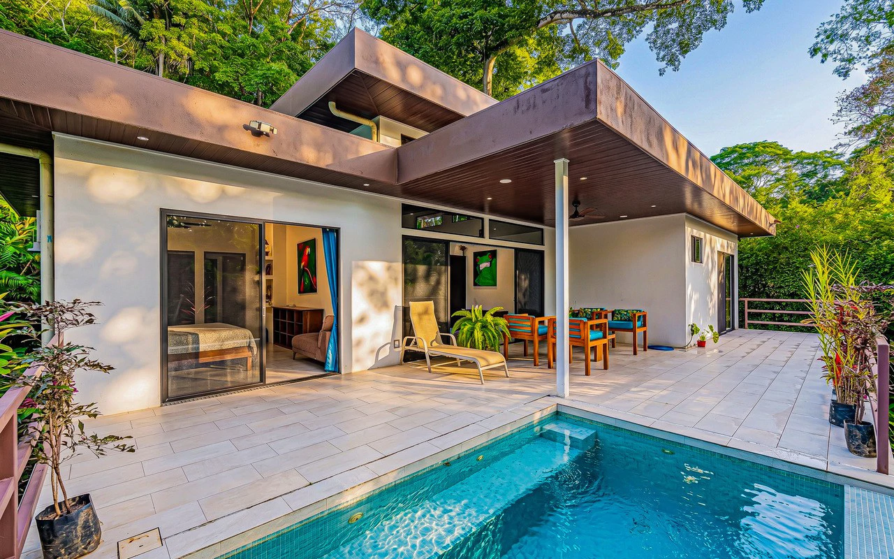 Riverfront Baru Estate Luxury Oasis Walkable to Playa Dominical