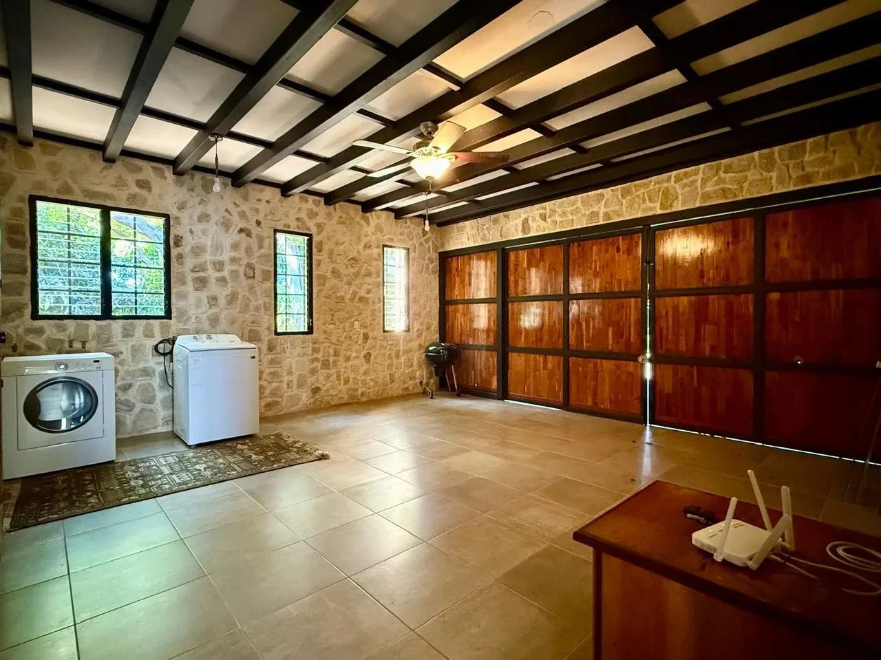STONE CASTLE: $622,000 USD Your very own "Private Stone Castle" in Costa Rica's Blue Zone. - Gallery image 12