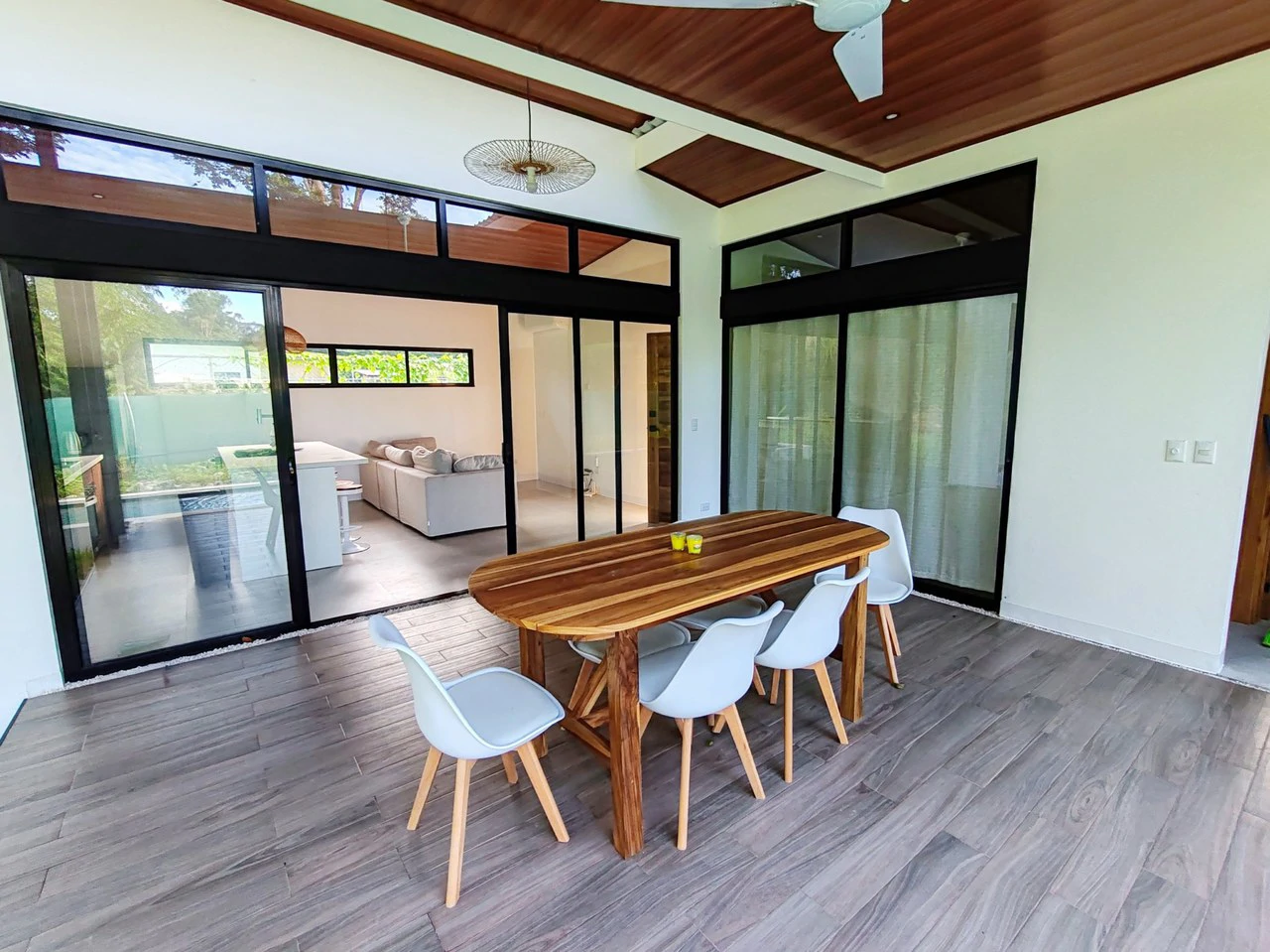 ID 4205: Modern Three-Bedroom Villa with Private Pool – Playa Negra, Puerto Viejo, Costa Rica - Gallery image 12