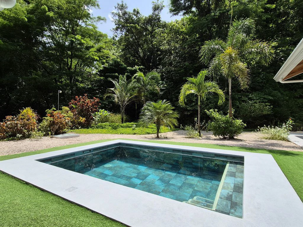 Casa Amapola: PRICE REDUCTION - Turnkey Modern Home with Pool in a Serene Tropical Setting, very close to Samara - Gallery image 4