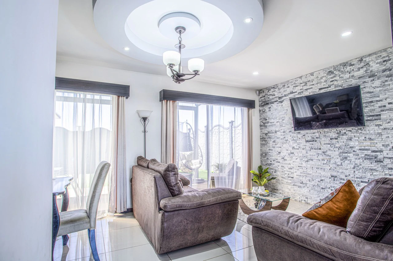 2-level house for sale in condominium - Gallery image 2